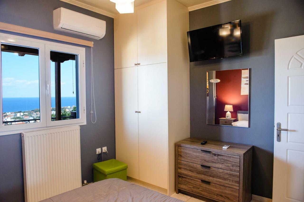 Peris Panoramic Villa Near Athens Airport Paralia  Экстерьер фото