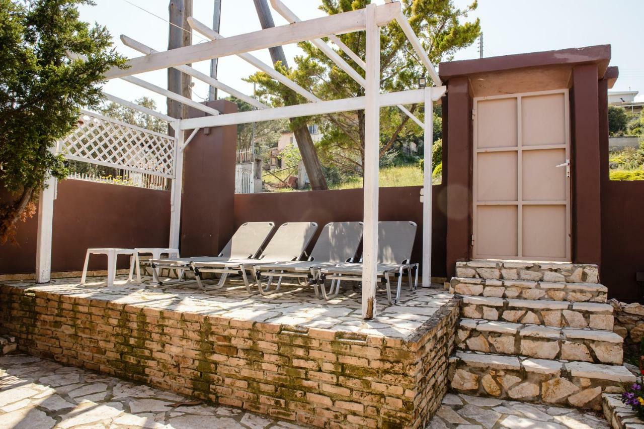Peris Panoramic Villa Near Athens Airport Paralia  Экстерьер фото