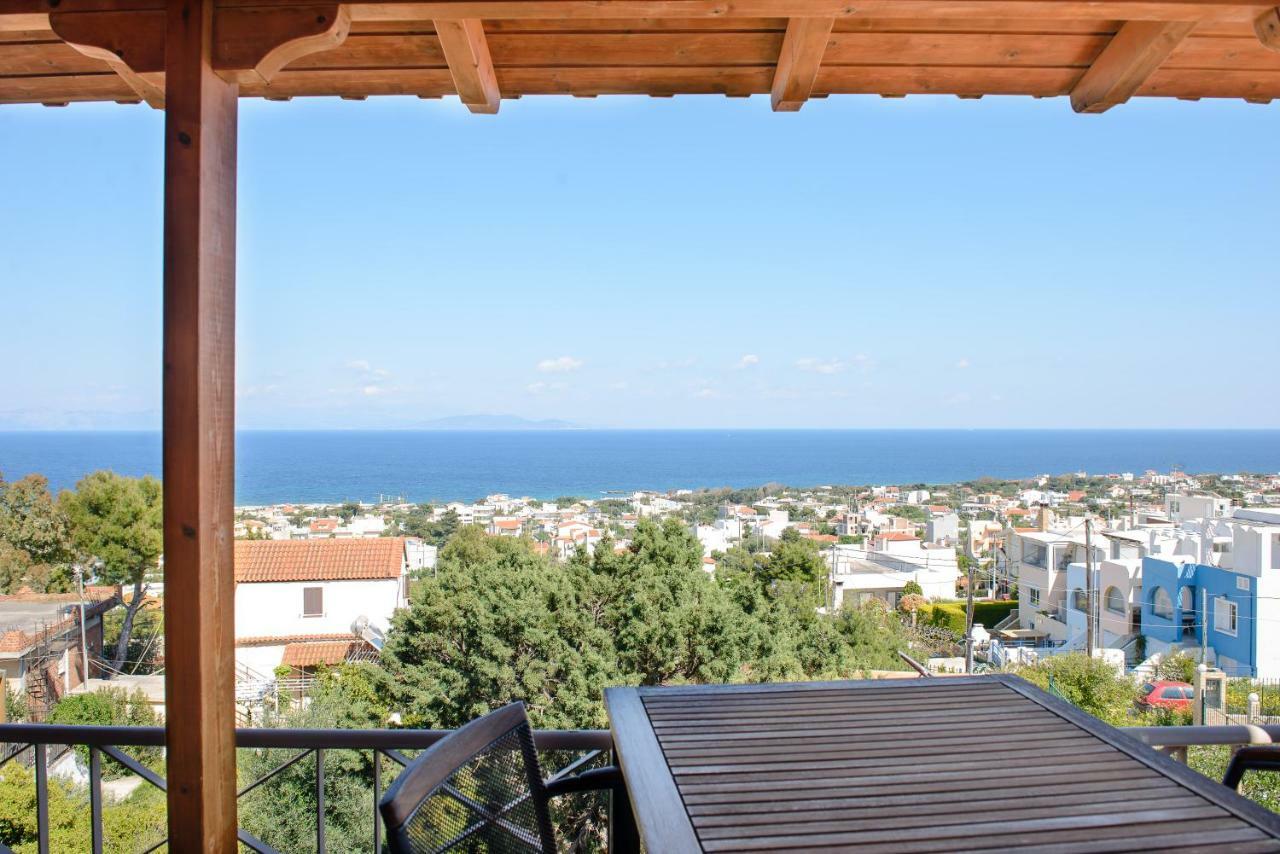 Peris Panoramic Villa Near Athens Airport Paralia  Экстерьер фото